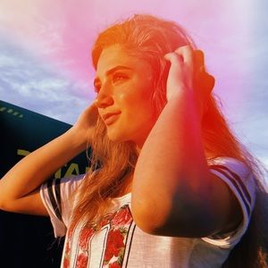 Meet your Posher, Carley